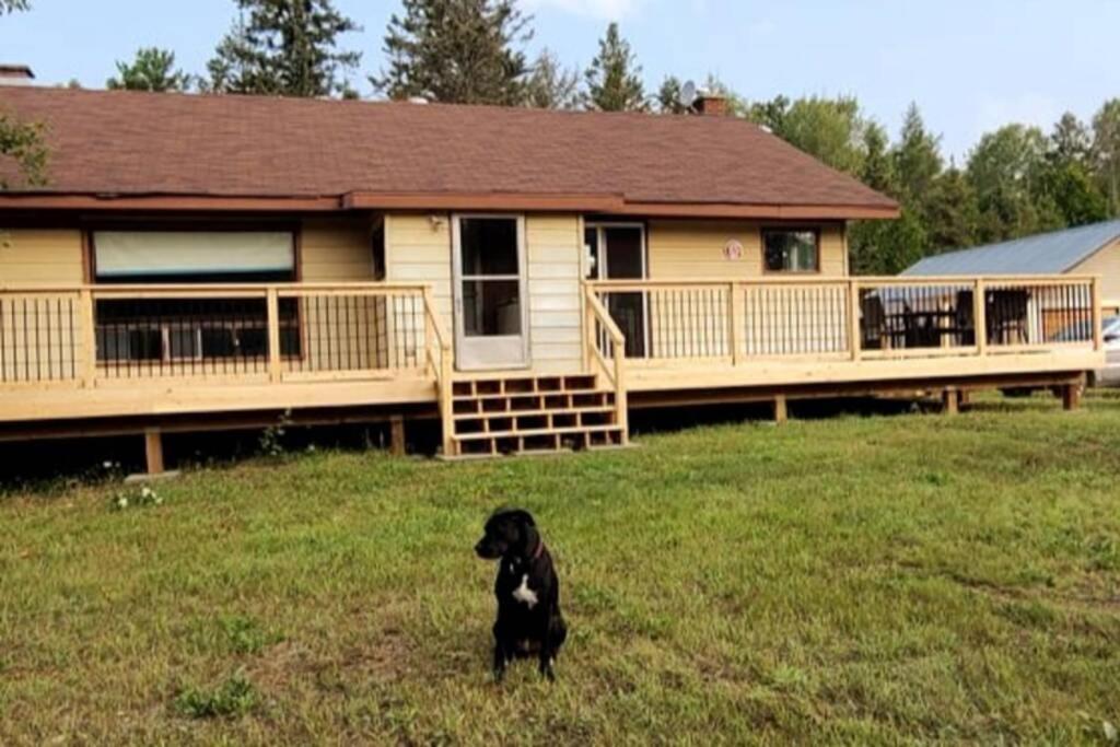 Villa Michaels Bay Getaway On Manitoulin Island South Baymouth Exterior foto